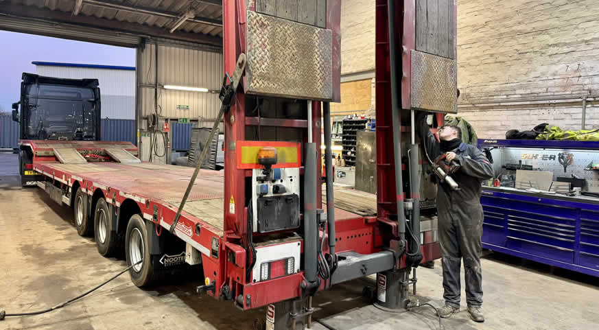 HGV low loader